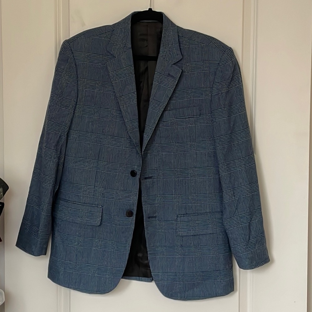 Irvine Park Blue Herringbone Blazer 37